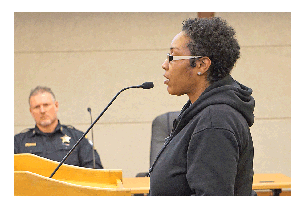 North Aurora resident Lisa Edwards-Shields, asks the North Aurora Village Board Monday for assistance with finding a free Spanish language class for those who speak English. She moved to North Aurora from Mississippi in 2016 for a job at the former Armour-Dial plant in Montgomery and became unemployed when the plant was sold and the new owners moved the facility to Ohio. She stated difficulty in finding employment with bilingual candidates preferred. She sees free classes for Spanish-speaking individuals to learn English, but can not afford paid classes. Suggestions included the Spanish Language Center Naperville. Jason Crane/The Voice