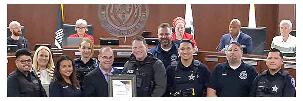 Photo of Aurora Police Department honored by mayor of Aurora