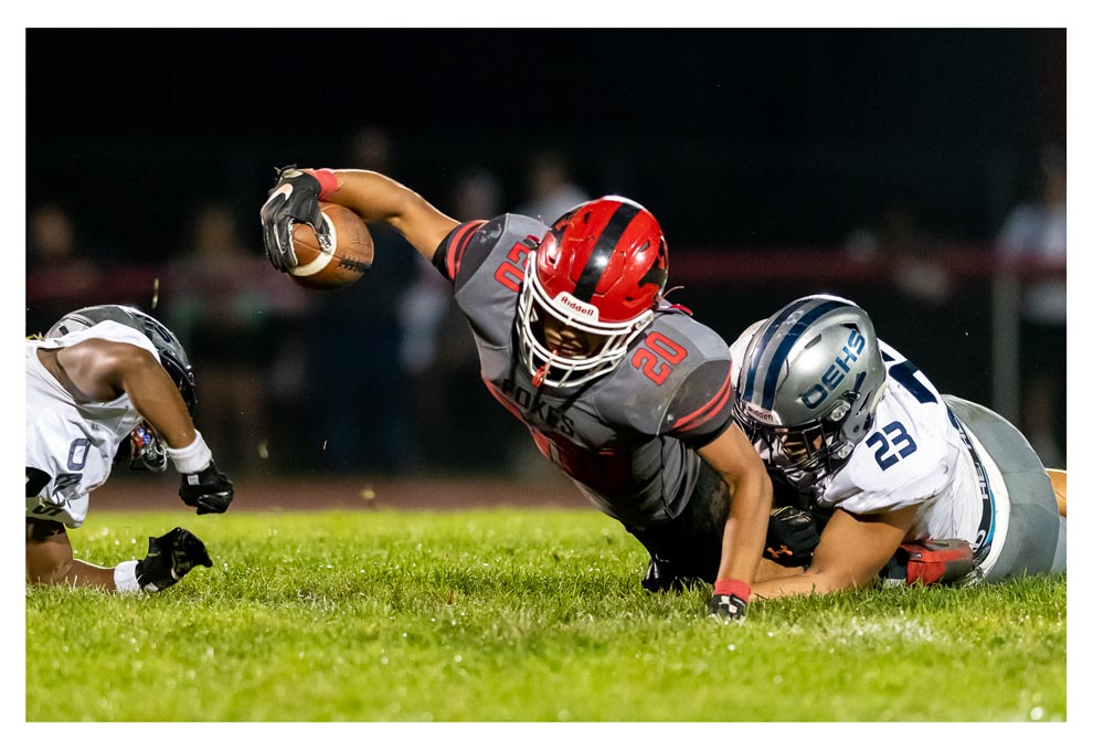 High School Football: Oswego East vs. Yorkville – The Voice