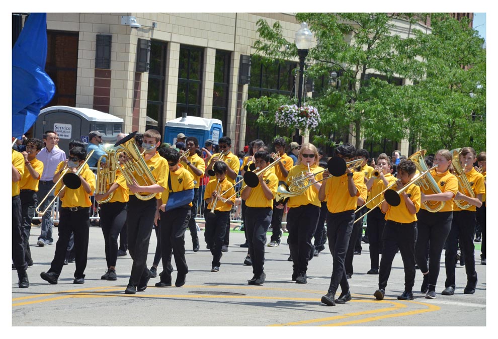 Aurora Memorial Day parade captures the spirit of commemoration – The Voice