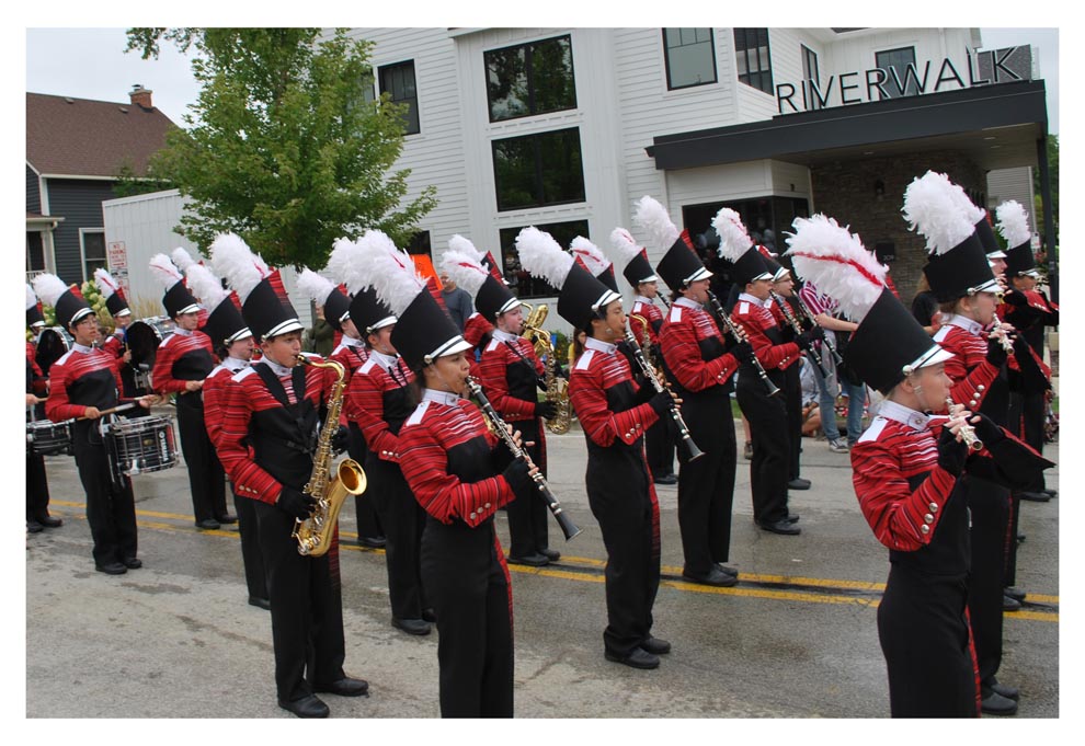 Naperville Labor Day parade offers community joy The Voice