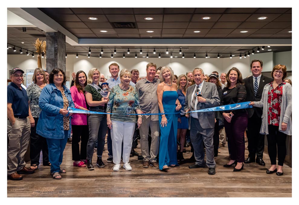 Batavia Chamber Of Commerce Ribbon Cutting Ceremonies Hollis Jewelers