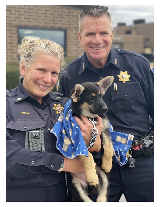 Monty, First Comfort Dog, To Assist Montgomery Police – The Voice