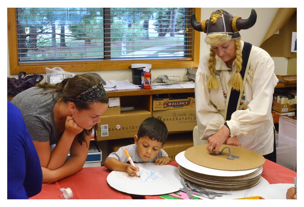 Boys Scouts of Blackhawk Troop 11 create replica Viking shields – The Voice