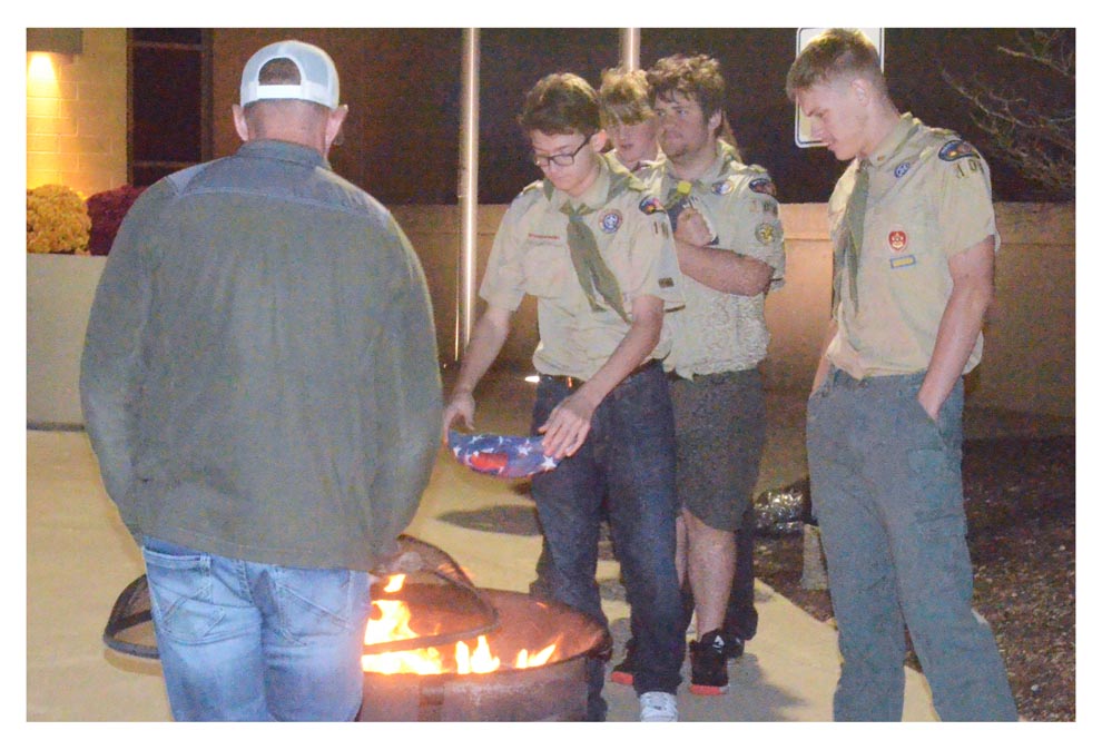 Aspiring Eagle: Burns flags – The Voice