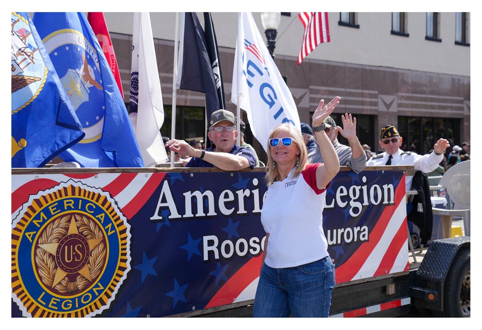 Aurora Memorial Day parade, Grand Marshal Arlen Peterson – The Voice